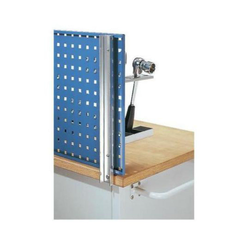 Systémy děrovaných a štěrbinových panelů