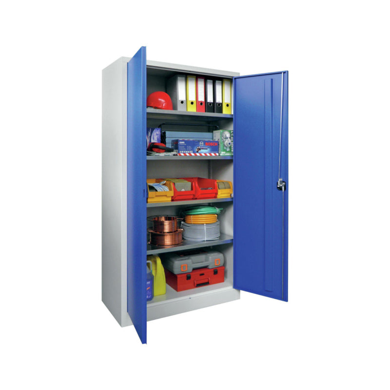 Skříně s křídlovými dveřmi