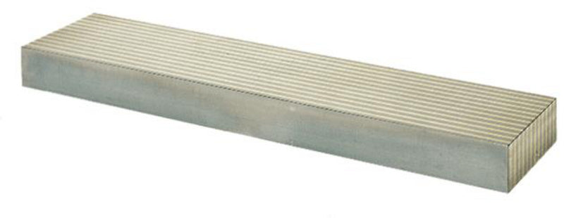 Segmentované nosné desky s podélnou pólovou roztečí