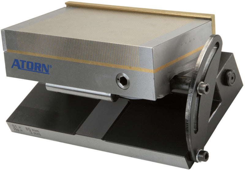 Sinusová deska s upínací deskou s permanentním magnetem