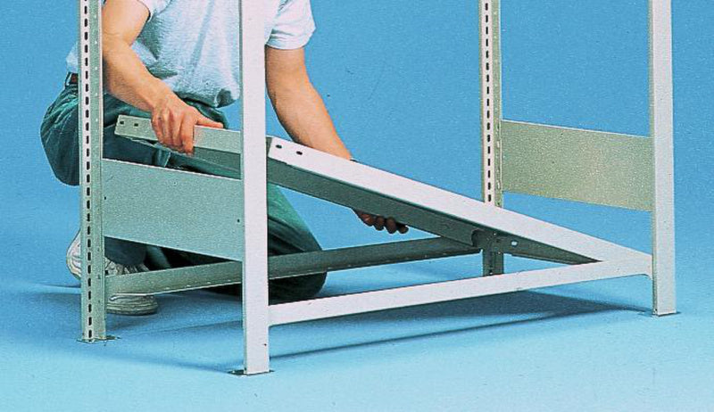 Podélná výztuha s podélníky