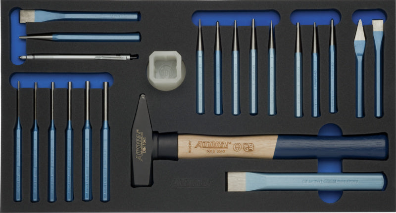 Vložka z tvrdé pěny s nářadím, kladivo, sada sekáčů