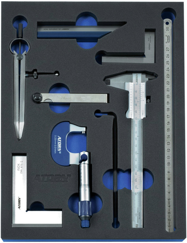 Vložka z tvrdé pěny s nářadím, sada analogových měřicích přístrojů