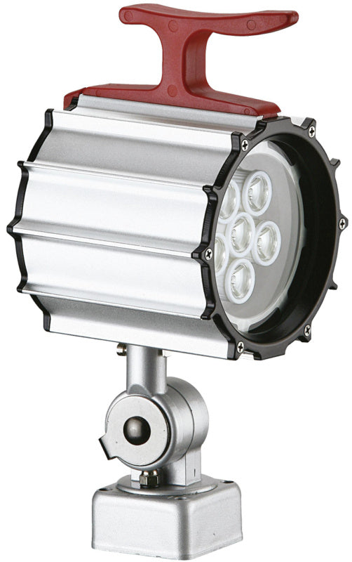 Integrované LED osvětlení stroje