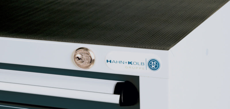 Rýhovaná gumová podpěra pro systém zásuvkových skříní 800 S