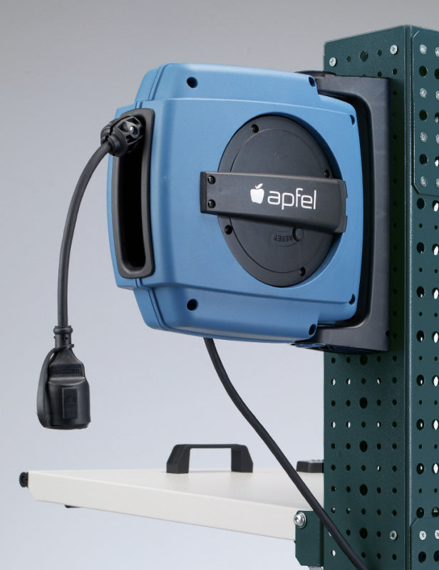 Naviják na kabely s automatickým navíjením