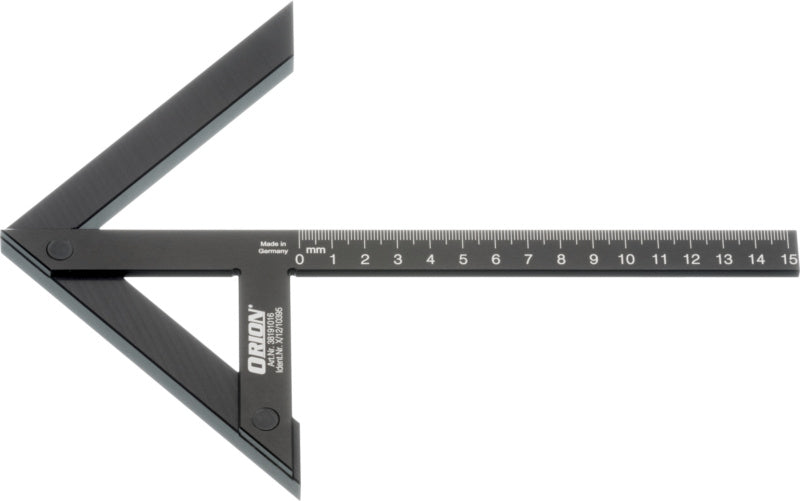 Univerzální středicí úhelník