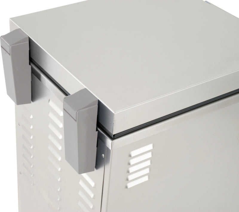 Odklápěcí protihlukový kryt