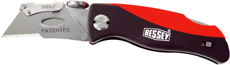 Zavírací pracovní nůž s plastovým pouzdrem