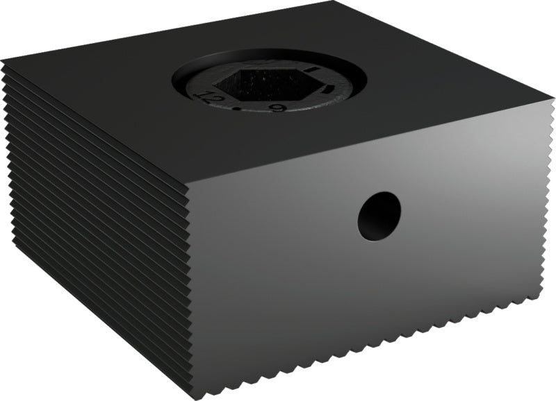 Pevná drážkovaná čelist