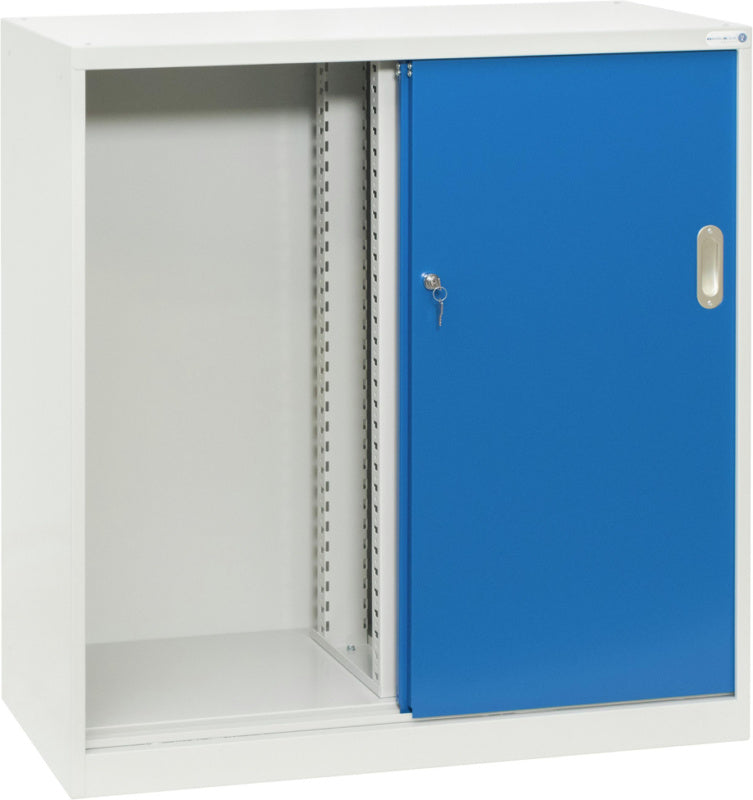 Skříň s posuvnými dveřmi z plného plechu, výška 1030 a 1950 mm