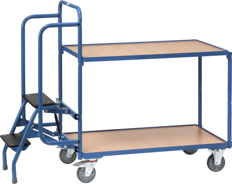 Vychystávací vozík se schůdky