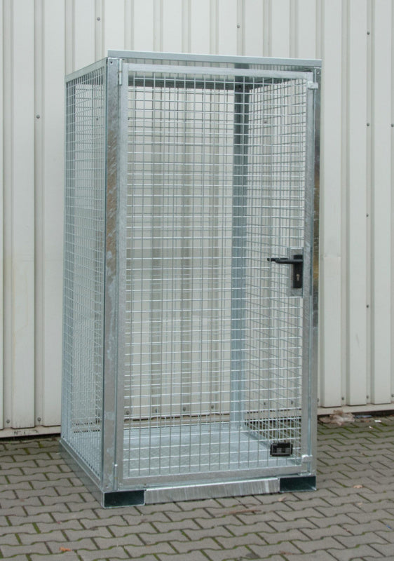 Kontejner na tlakové láhve se stříškou a základnou