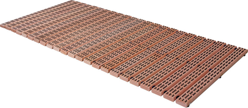 Dřevěná bezpečnostní podlaha s kartáči